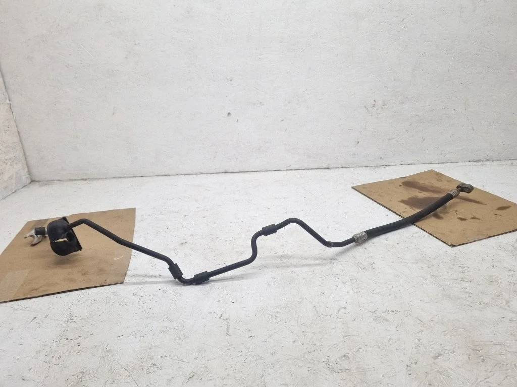 Air conditioning (A/C) pipe/hose 8D1820512P