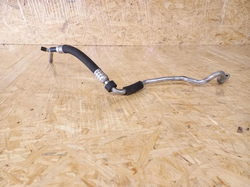 Air conditioning (A/C) pipe/hose