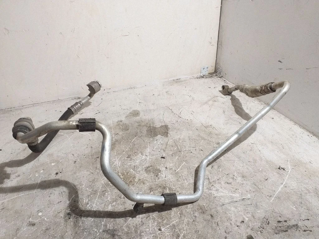 Air conditioning (A/C) pipe/hose 1K0820743CC
