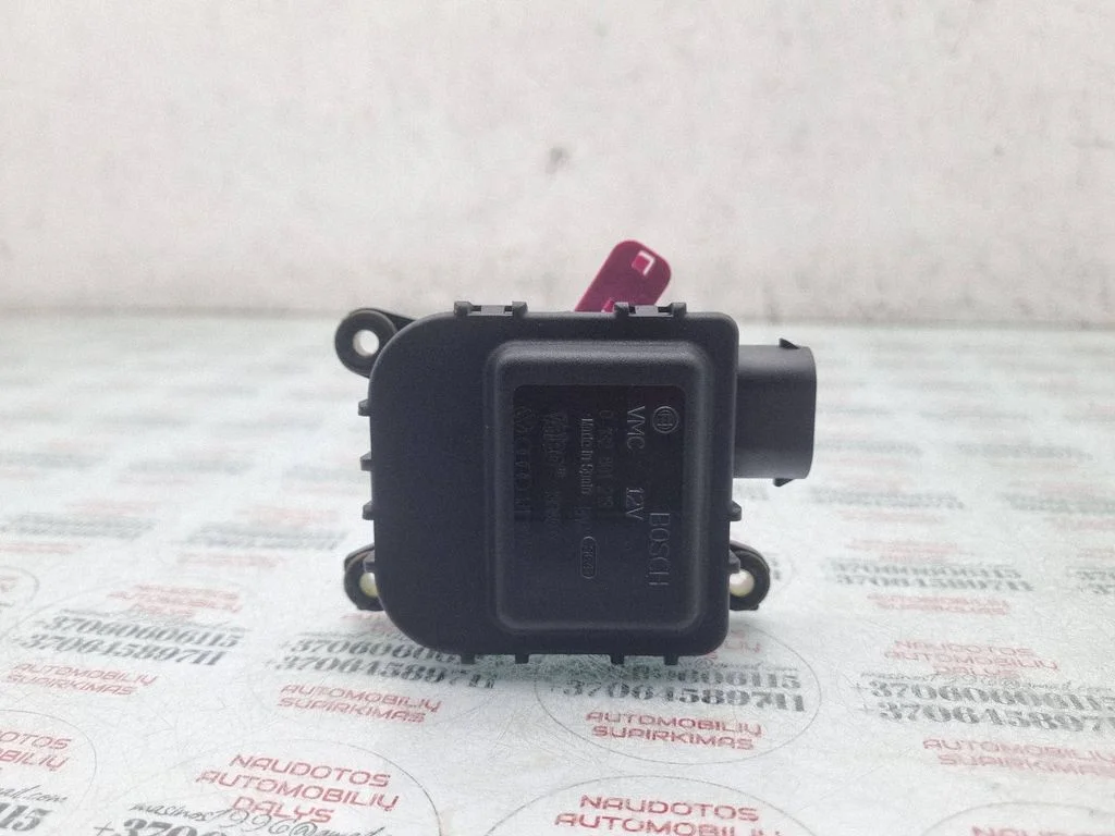 Gaisa aizvara motoriņš/aktuators 1J1907511C
