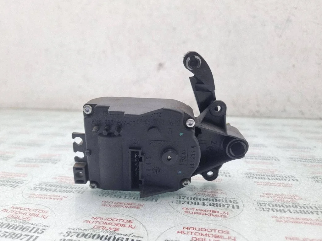 Gaisa aizvara motoriņš/aktuators 1J1907511A