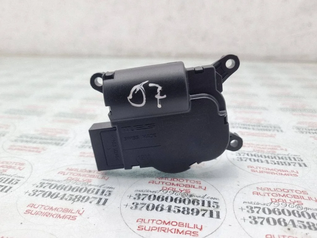 Gaisa aizvara motoriņš/aktuators 7L0907511AD