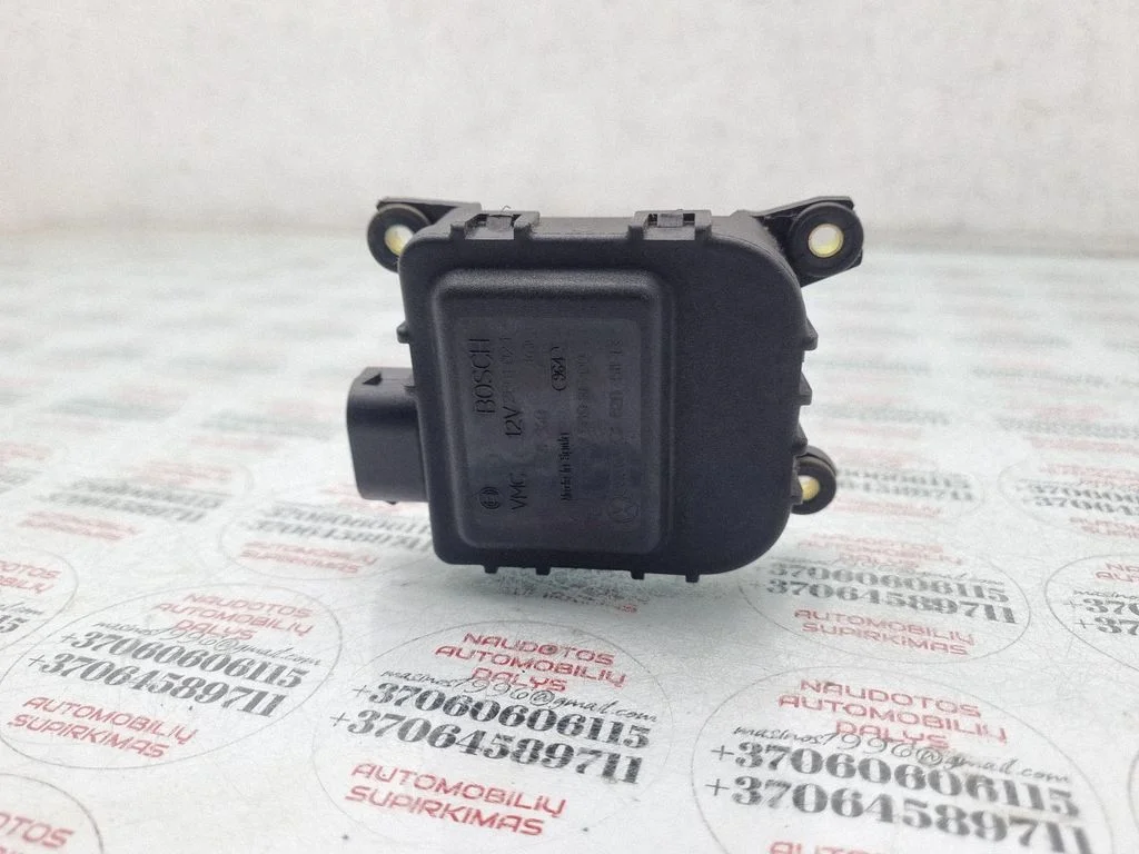 Air flap motor/actuator 8D1820511B