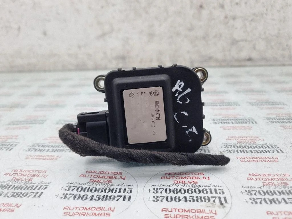Air flap motor/actuator 4B1820511D