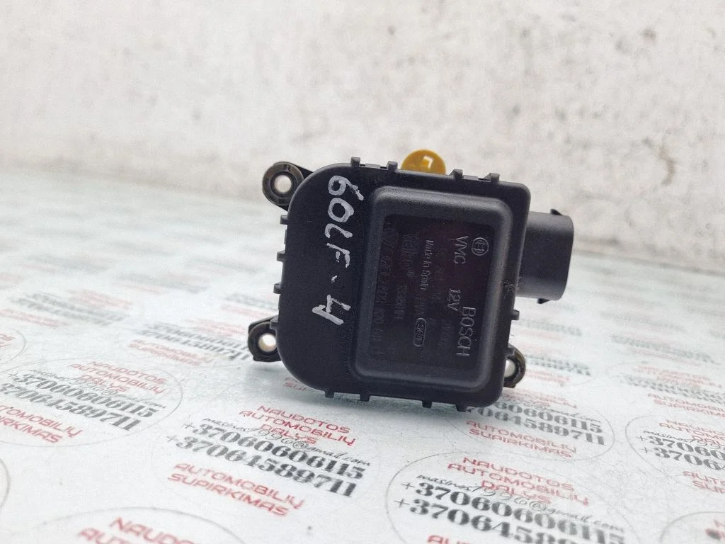 Air flap motor/actuator 8D2820511C
