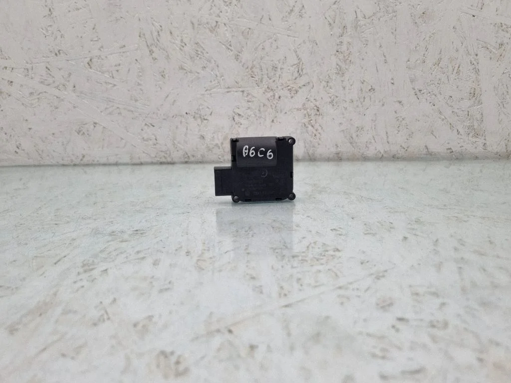 Air flap motor/actuator 4F0820511A