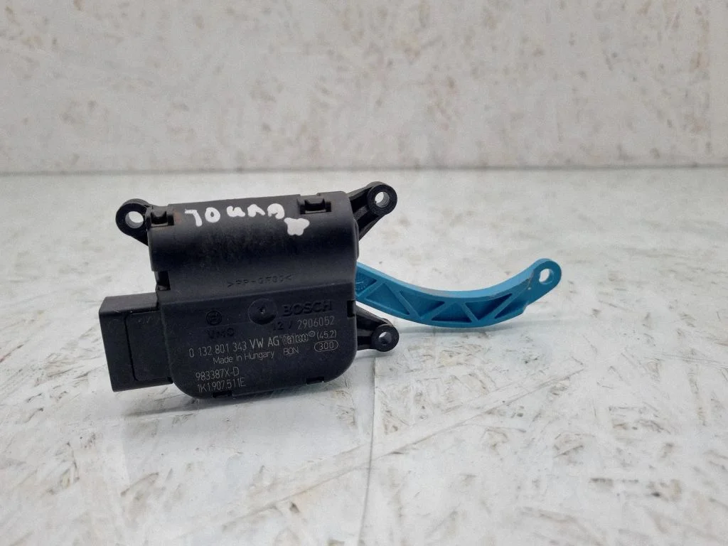 Air flap motor/actuator 1K1907511E
