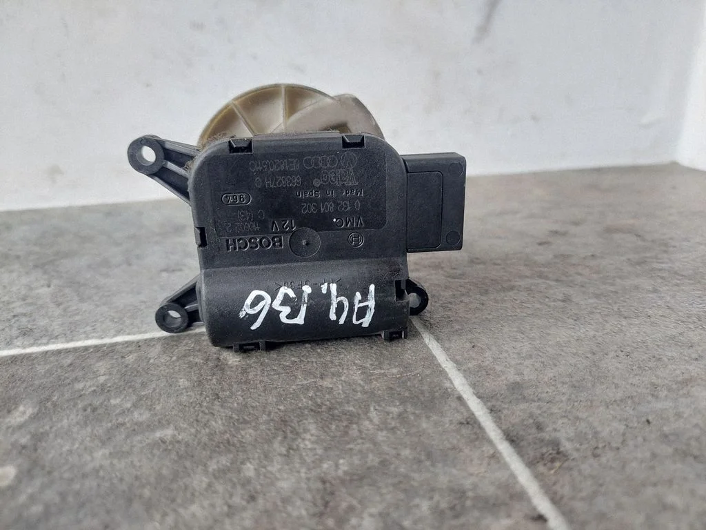 Air flap motor/actuator 8E1820511C