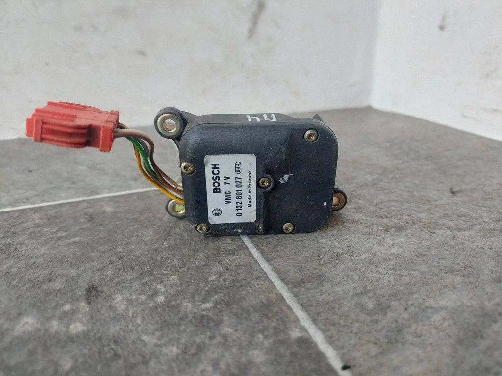 Air flap motor/actuator 0132801027