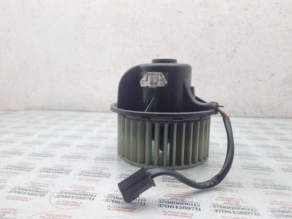 Heater fan/blower 893819021