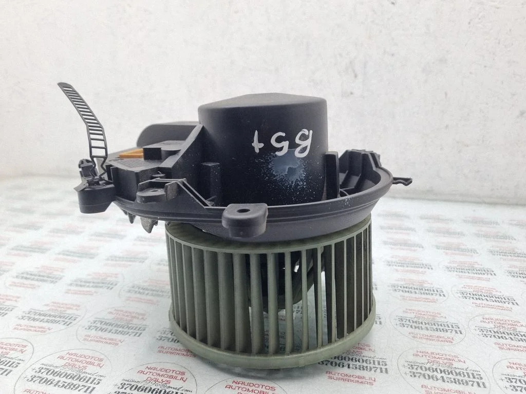 Heater fan/blower 8D1820021