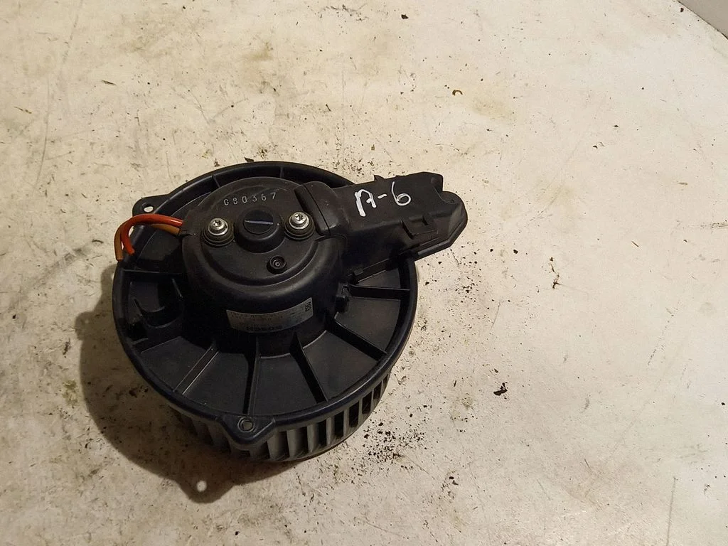 Heater fan/blower 4B1820021B
