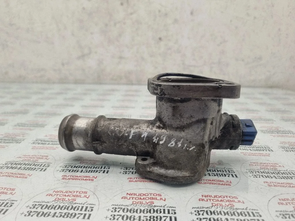 Thermostat/thermostat housing – Volkswagen Golf IV (1998-2005)