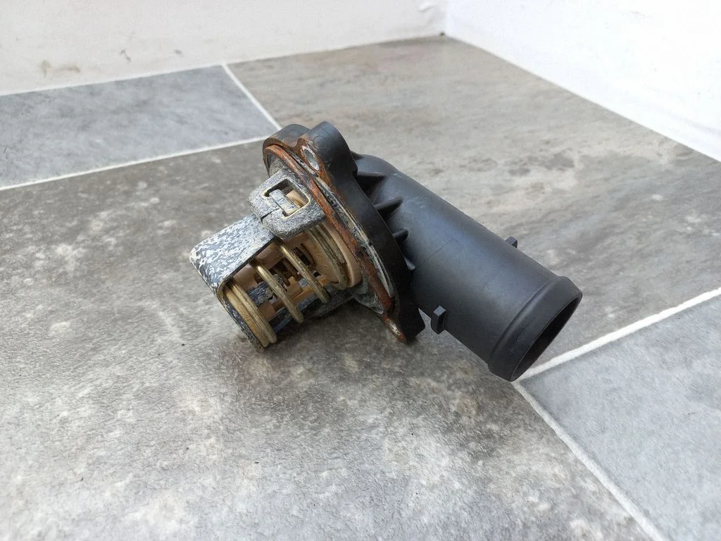Termostaat / termostaadi korpus 059121111L