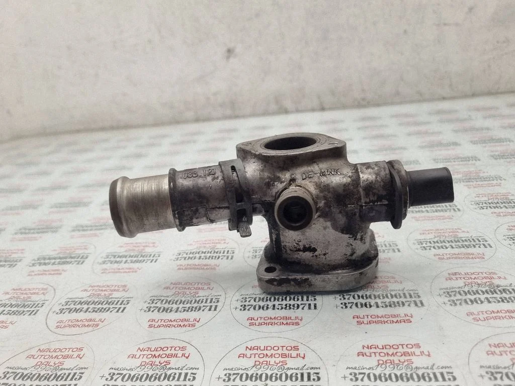 Engine coolant pipe/hose 038121133A