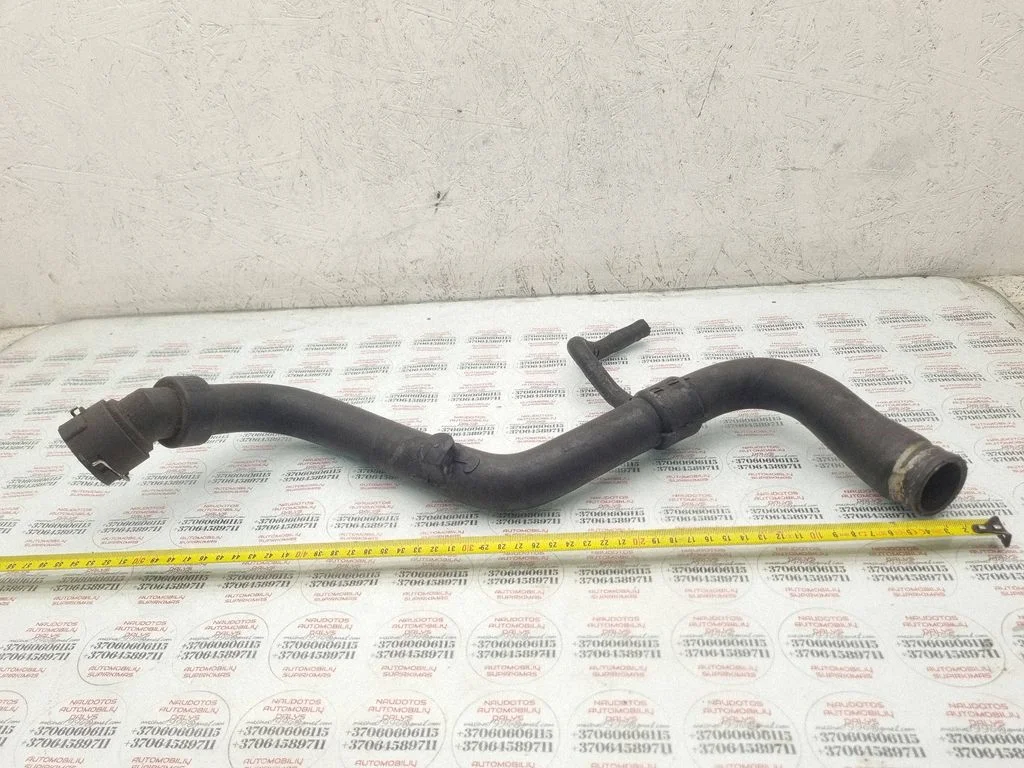 Engine coolant pipe/hose – Volkswagen Passat B5 (1997-2000)