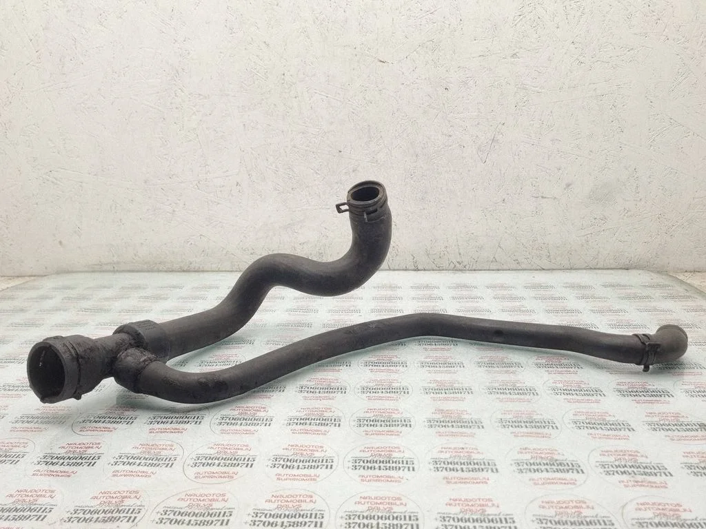 Engine coolant pipe/hose 8D0121055F
