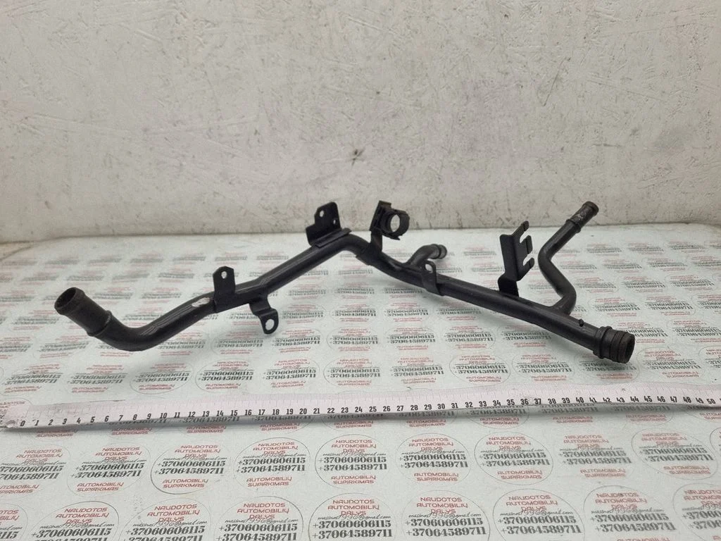Engine coolant pipe/hose 038121065BG