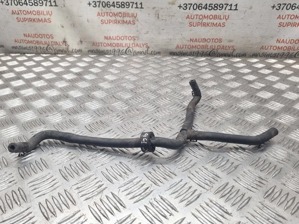 Engine coolant pipe/hose