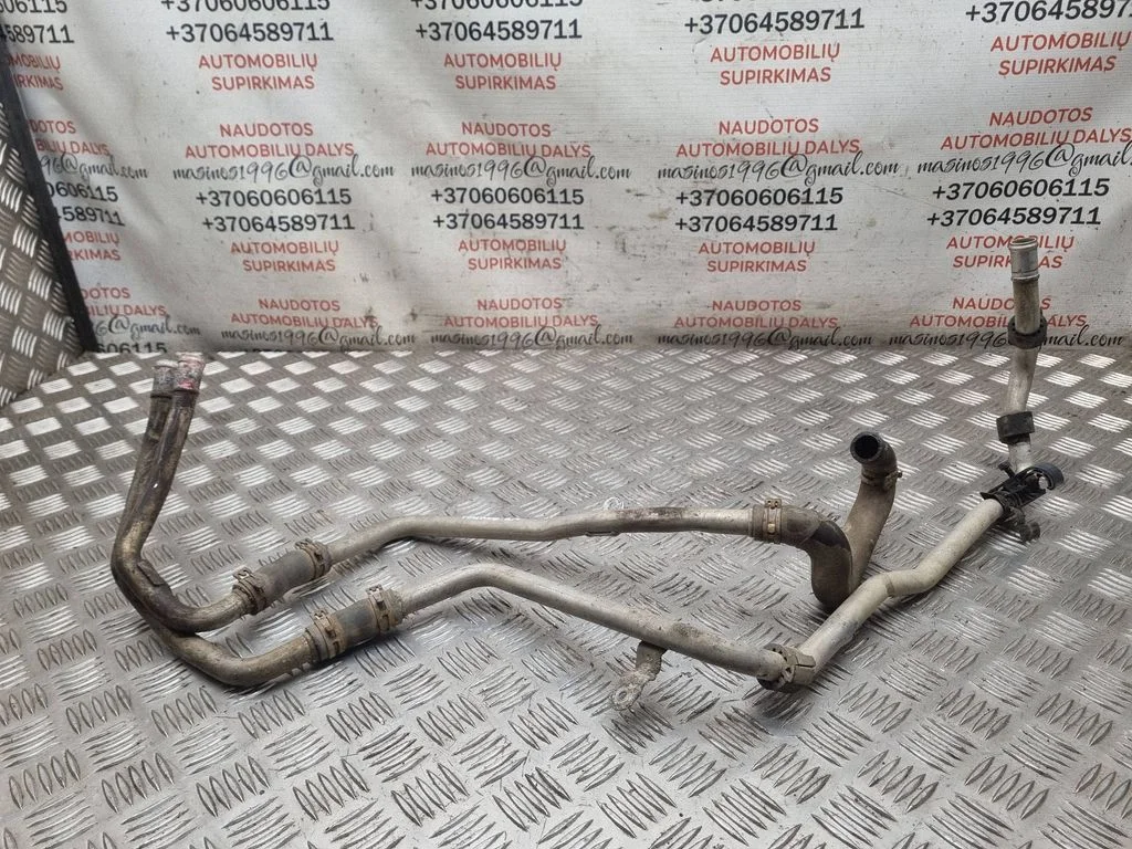Engine coolant pipe/hose – Volkswagen Touareg I (2002-2010)