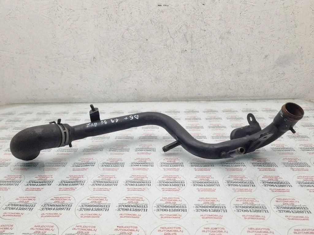 Engine coolant pipe/hose 038121071S