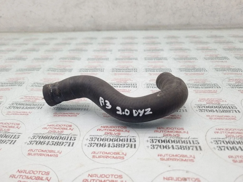 Engine coolant pipe/hose