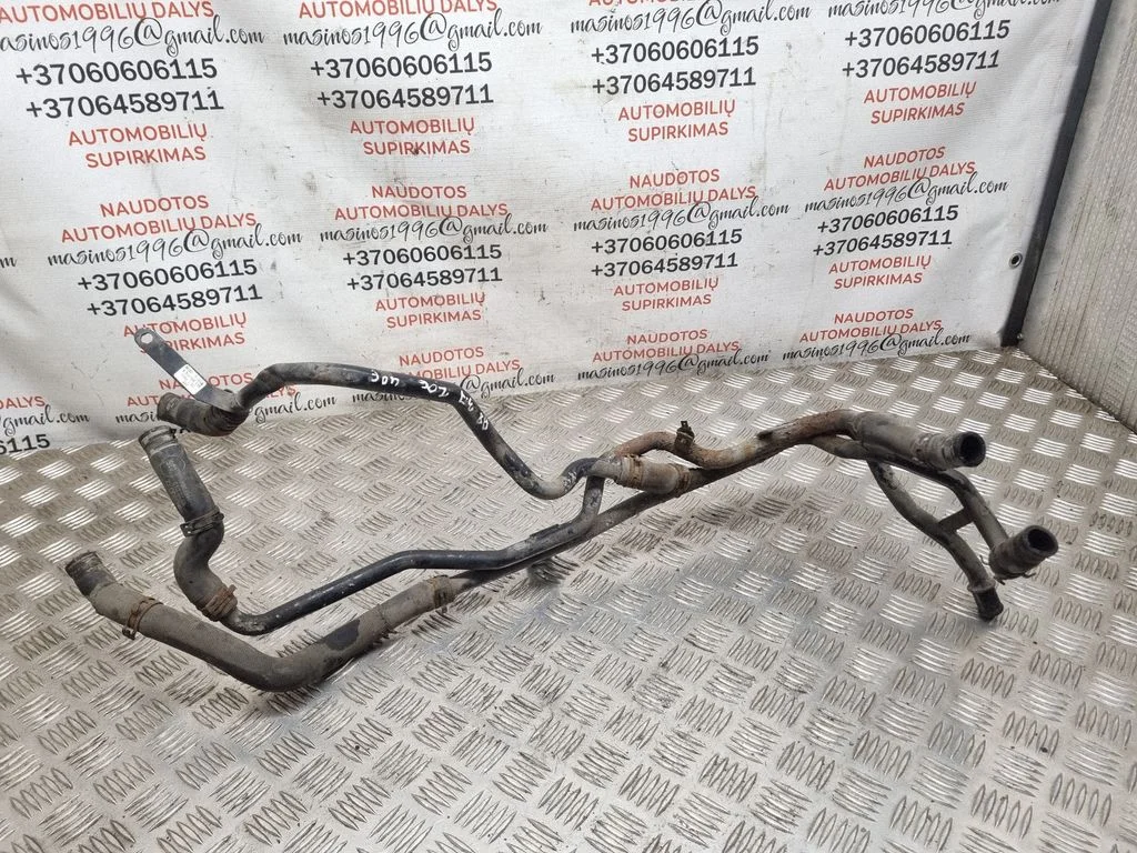 Mootori jahutusvedeliku toru / voolik 4E0265235E