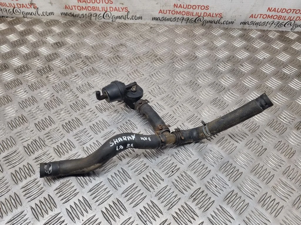 Engine coolant pipe/hose 701121805