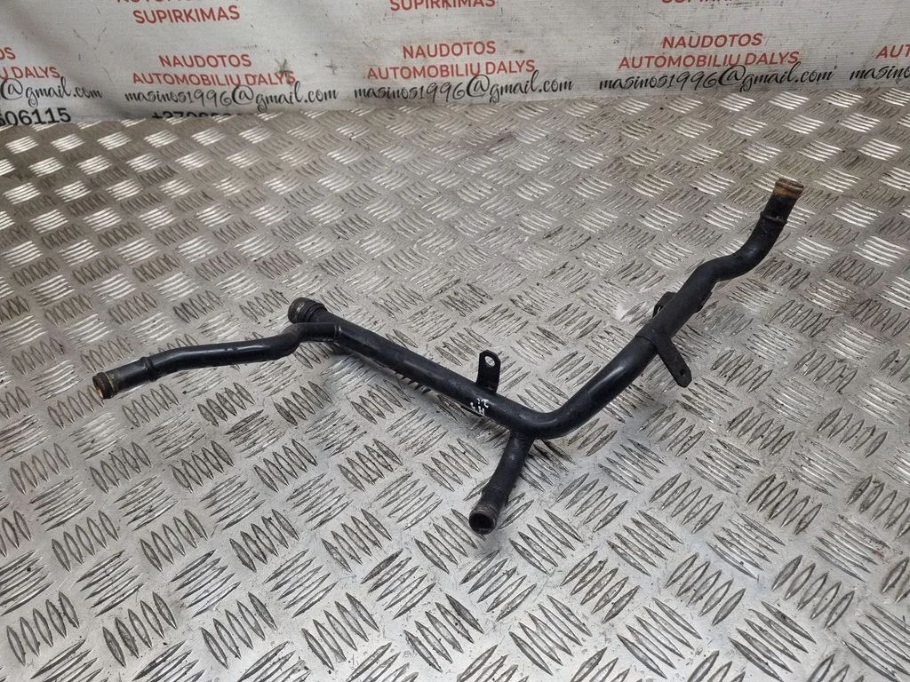 Engine coolant pipe/hose 03G121065H