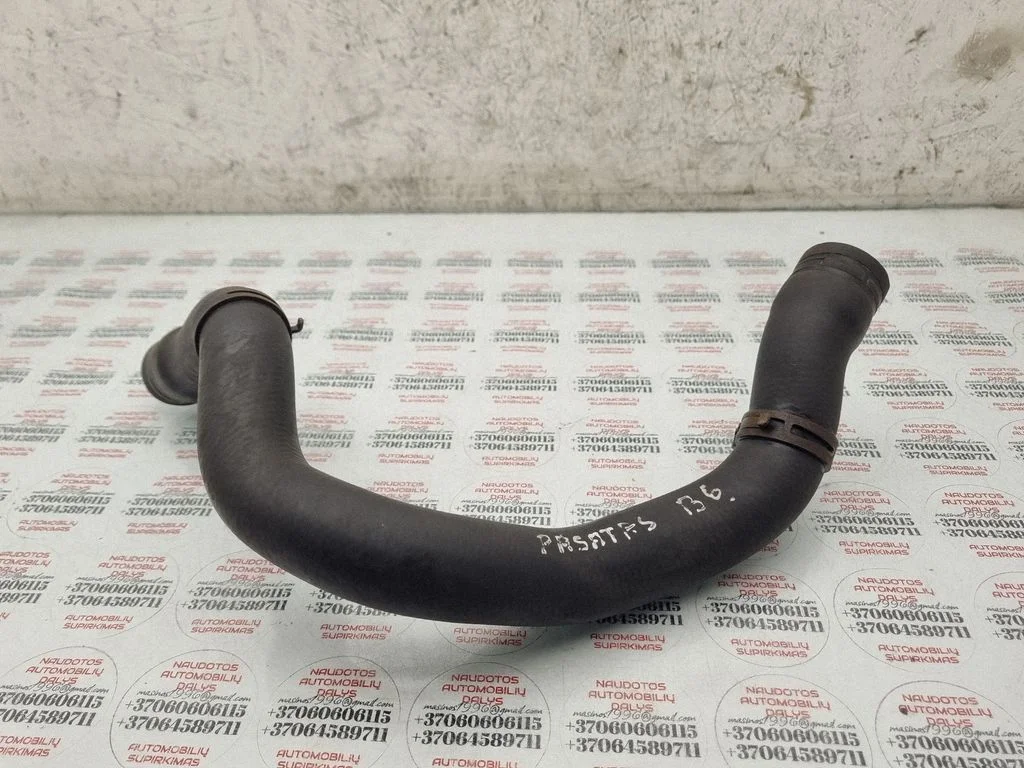 Engine coolant pipe/hose 3C0122101R