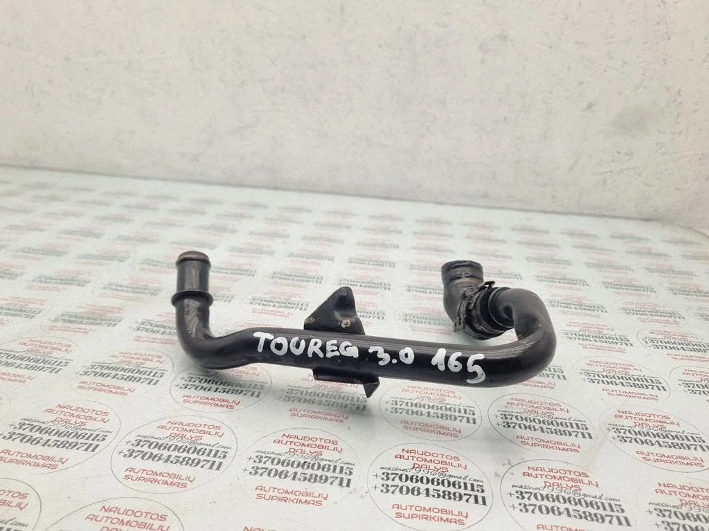 Engine coolant pipe/hose