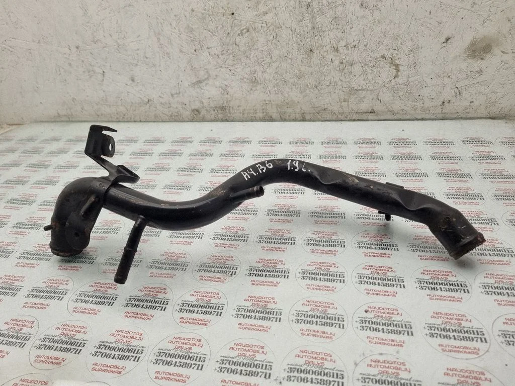 Engine coolant pipe/hose 038121071S