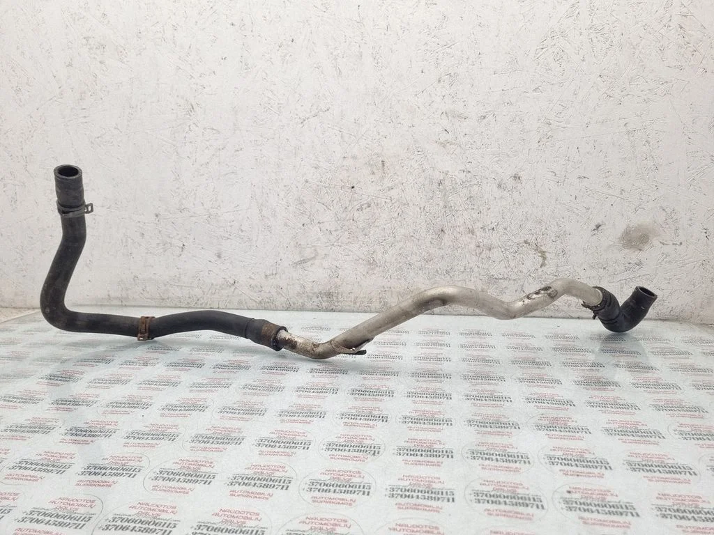 Engine coolant pipe/hose 7L6815986A