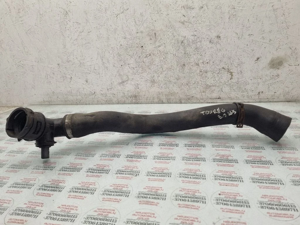 Engine coolant pipe/hose 7L6122291M