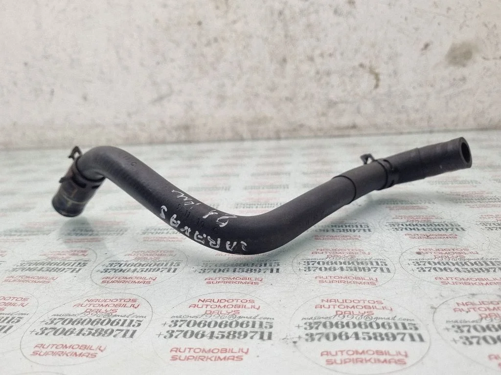 Engine coolant pipe/hose