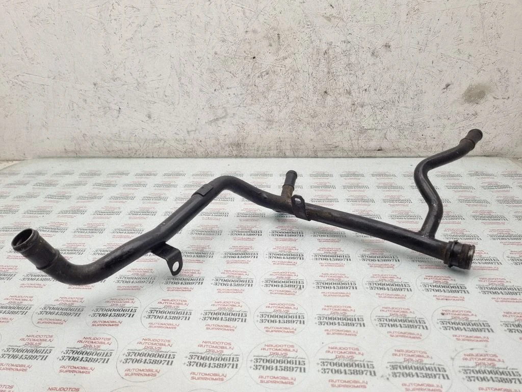 Engine coolant pipe/hose 03G121065H