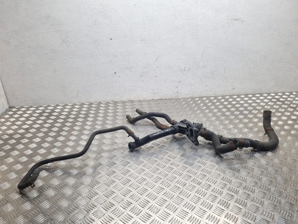 Engine coolant pipe/hose 03C121111B