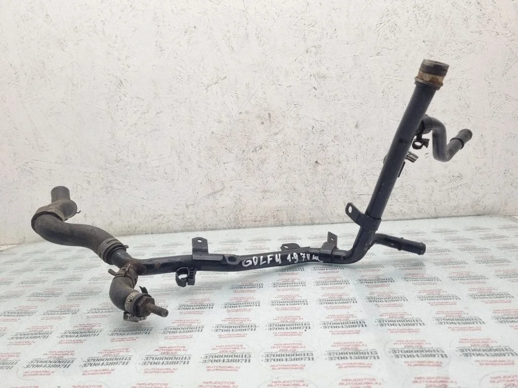 Engine coolant pipe/hose 038121065B