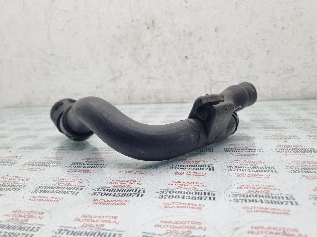 Engine coolant pipe/hose 8D0121101AD