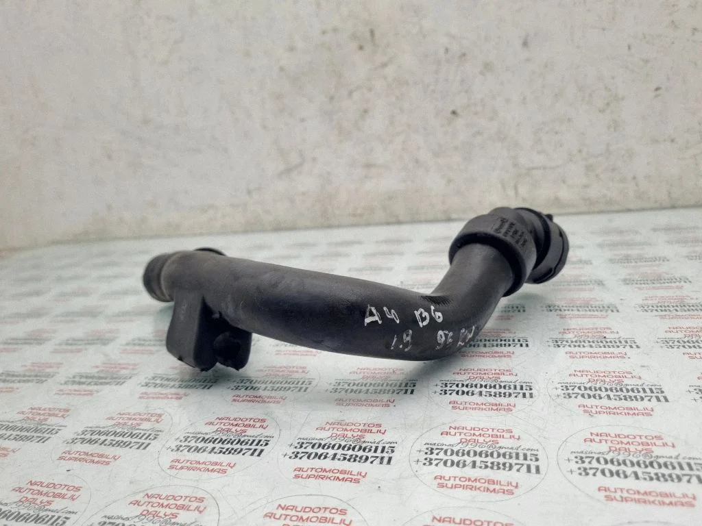 Engine coolant pipe/hose 8E0121101C