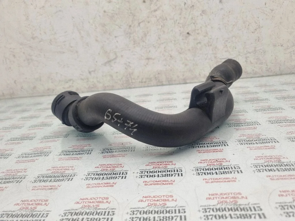Engine coolant pipe/hose 8D0121101AD
