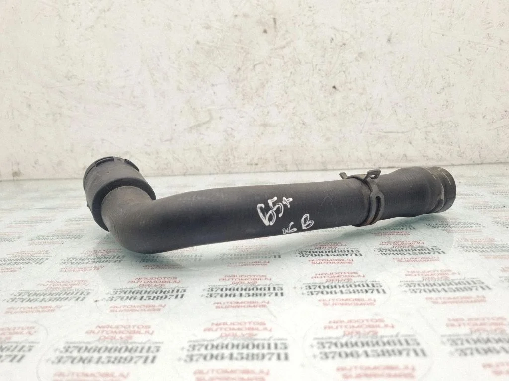Engine coolant pipe/hose 8D0121101K