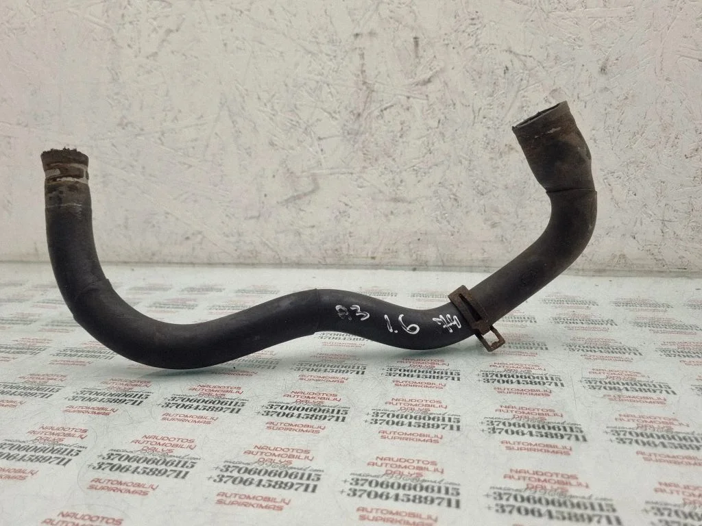 Engine coolant pipe/hose