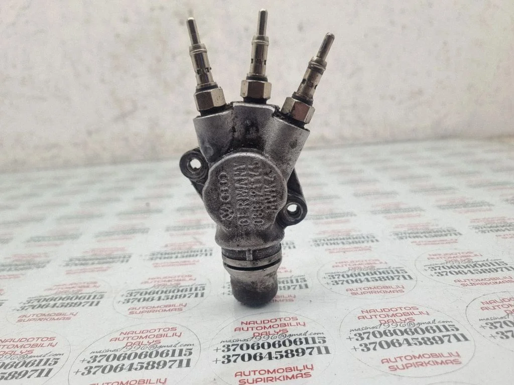 Engine coolant pipe/hose 038121145