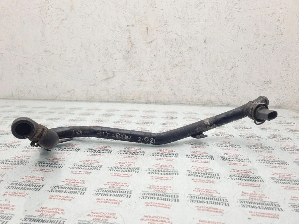 Engine coolant pipe/hose 5N0121065