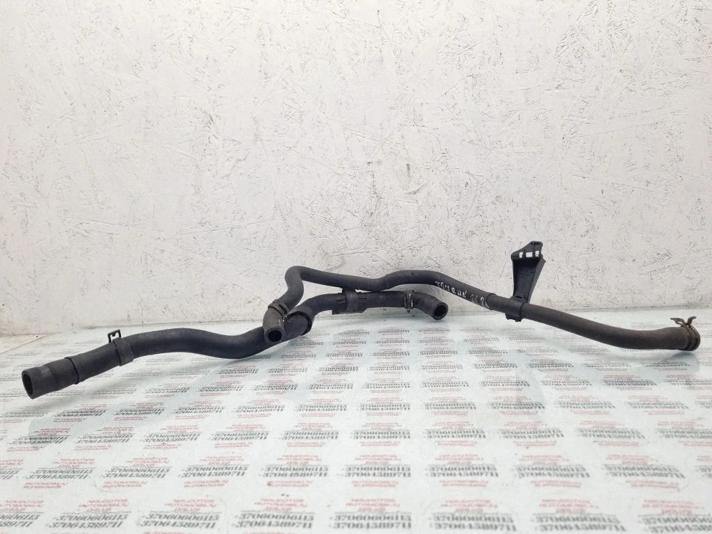 Engine coolant pipe/hose 1K0133687B