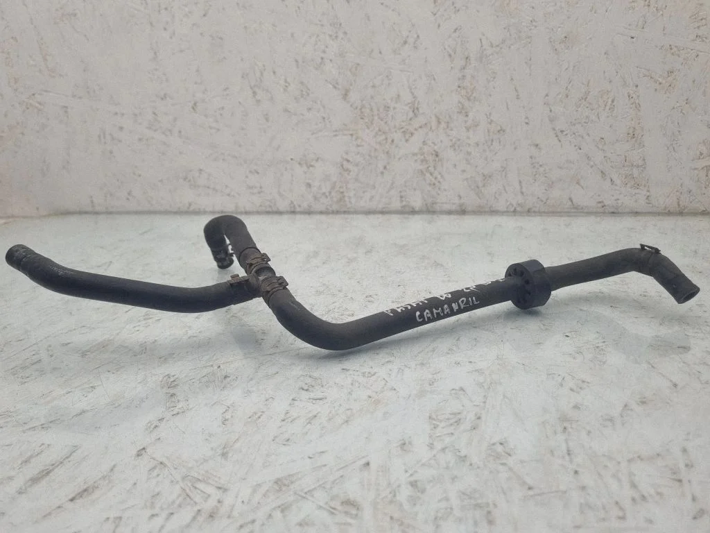 Engine coolant pipe/hose