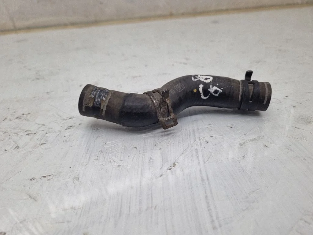 Engine coolant pipe/hose 4F1819372