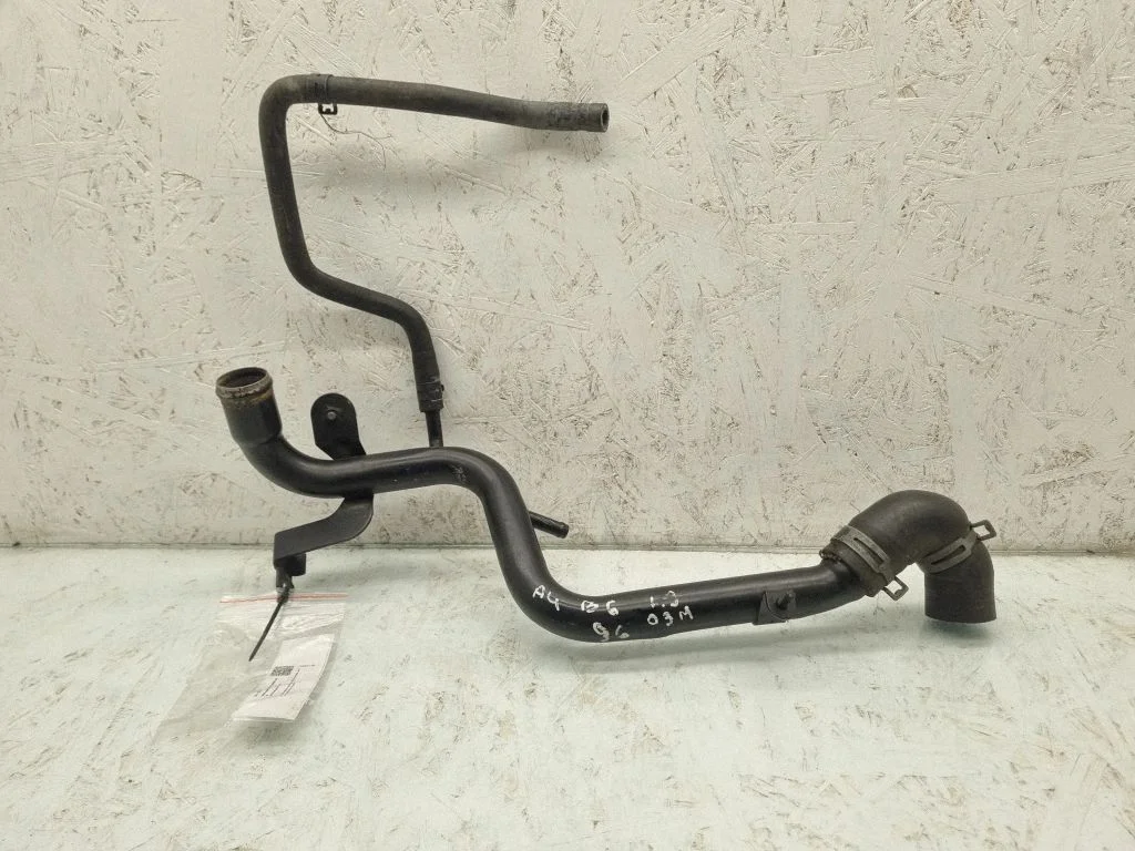 Engine coolant pipe/hose 038121071R