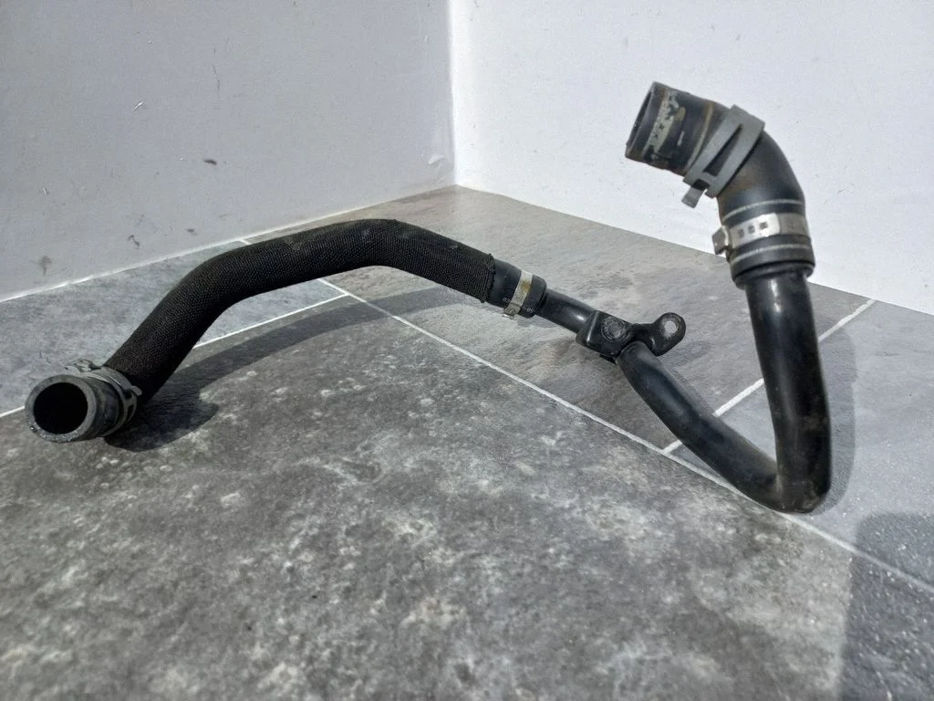 Motora dzesēšanas caurule (-es)/šļūtene (-es) 05910322714